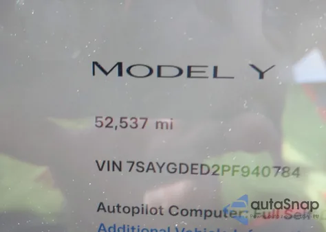 2023 Tesla Model Y Rwd z USA, uszkodzony, nr VIN 7SAYGDED2PF940784